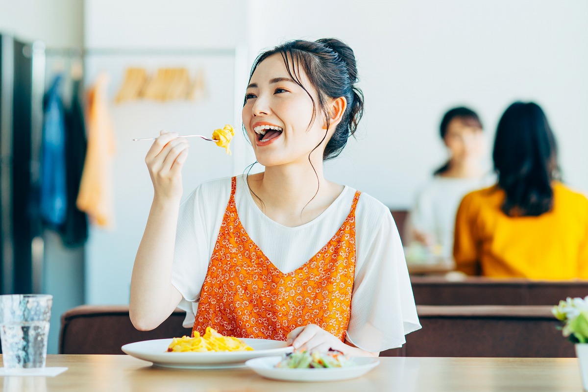 自分の歯のような感覚でしっかり噛める