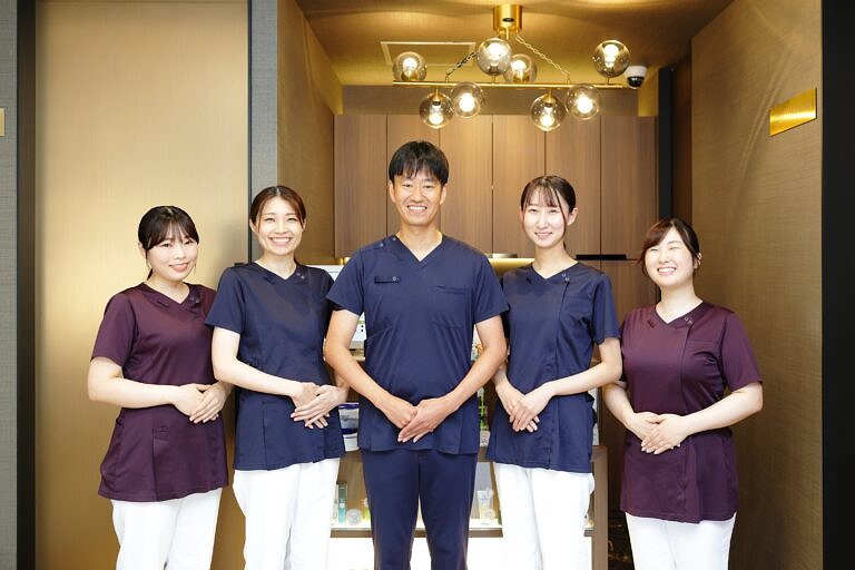 スタッフ紹介